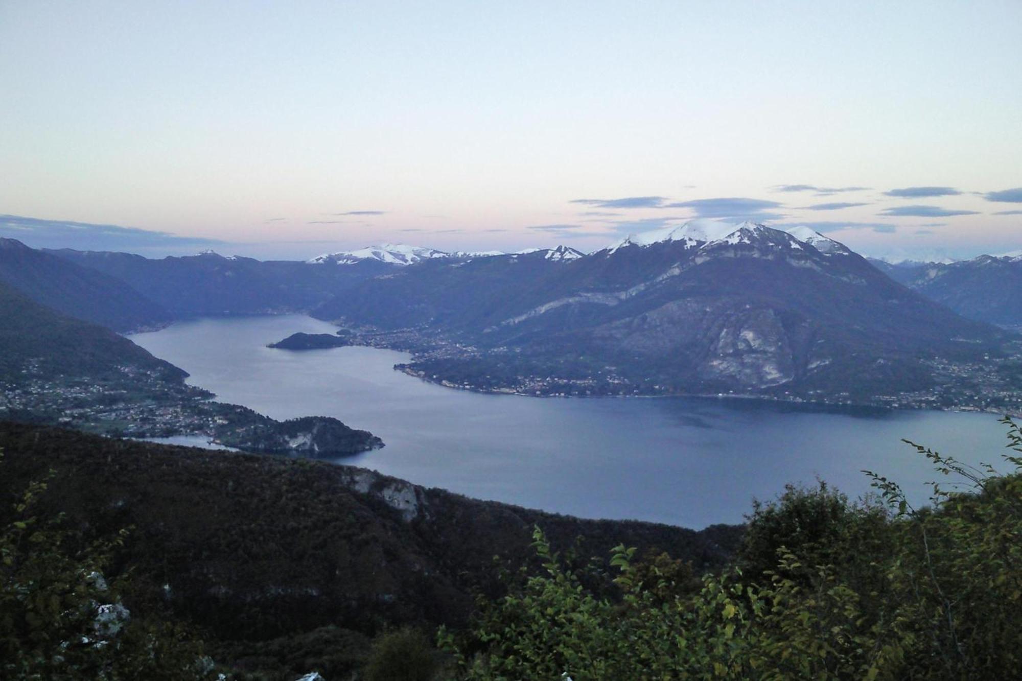 Casa Busso - Happy Rentals Esino Lario Extérieur photo