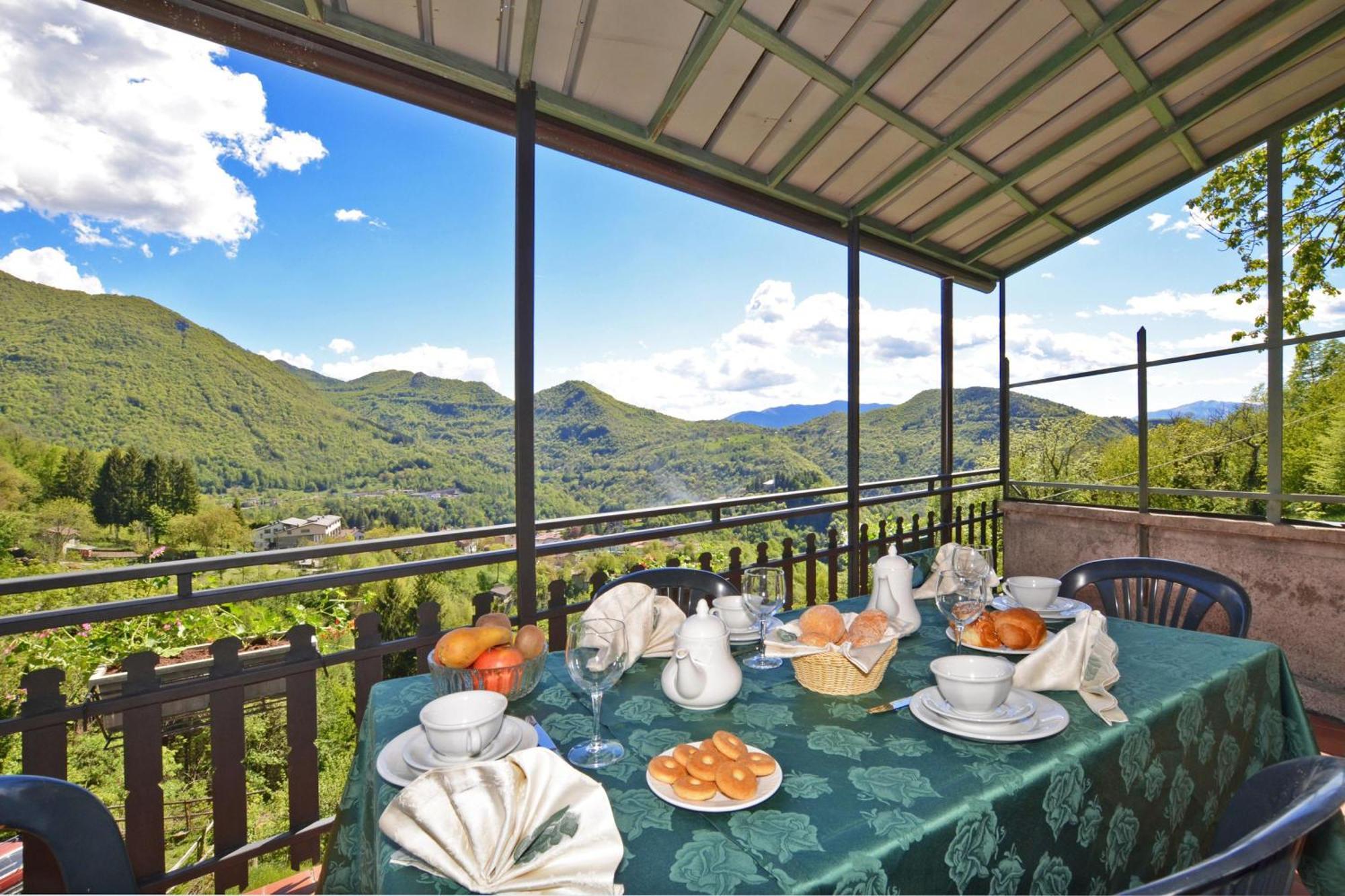Casa Busso - Happy Rentals Esino Lario Extérieur photo