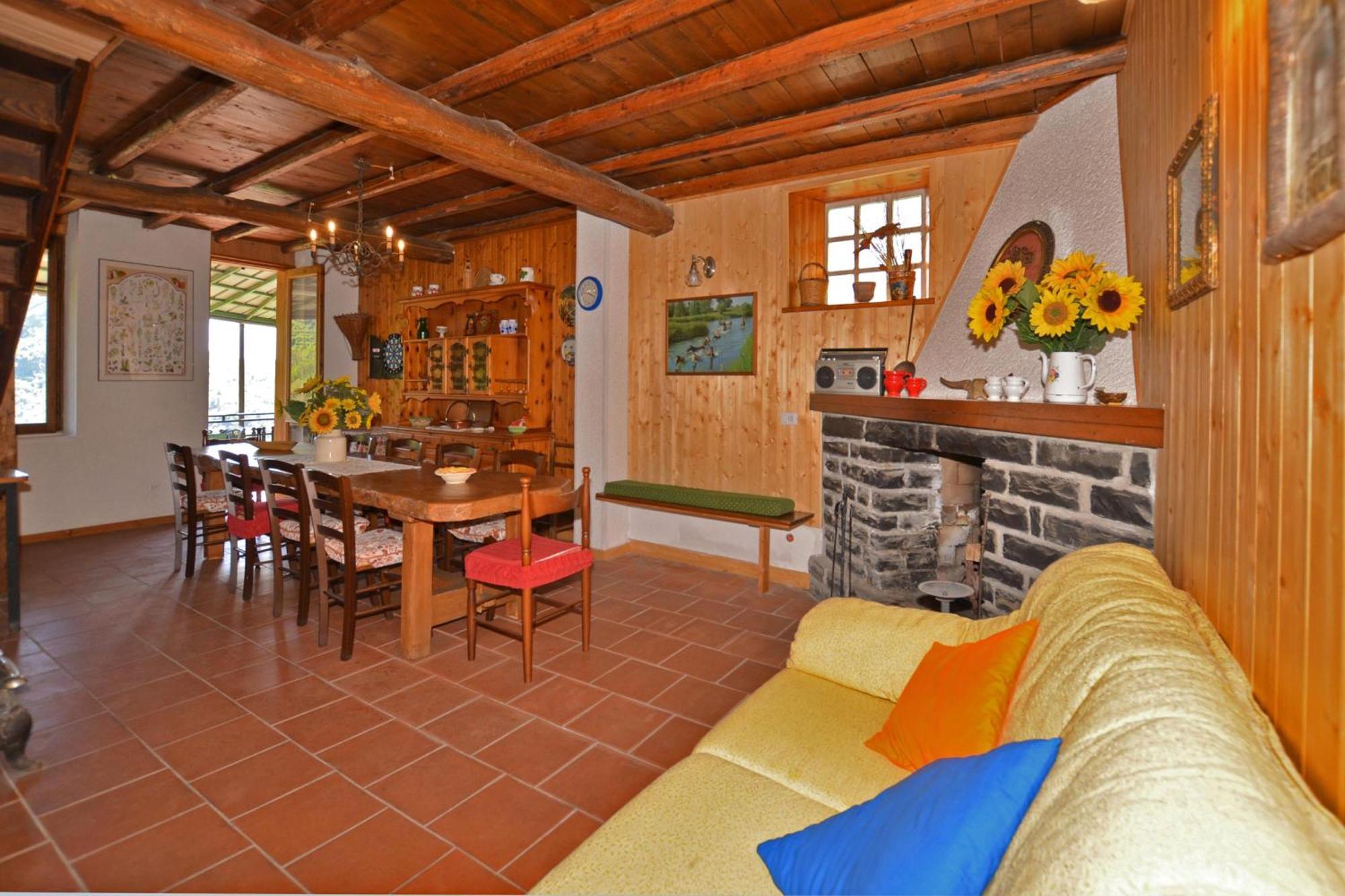 Casa Busso - Happy Rentals Esino Lario Extérieur photo