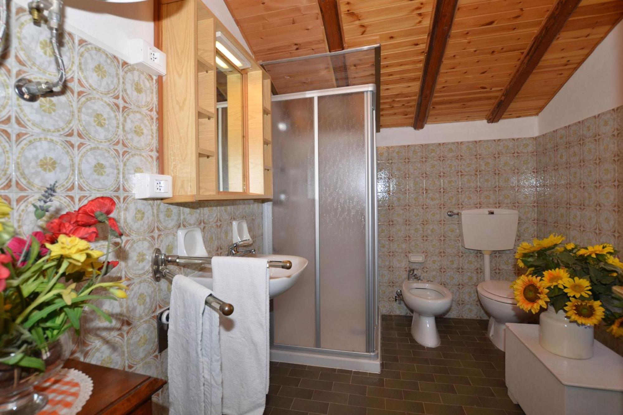Casa Busso - Happy Rentals Esino Lario Extérieur photo